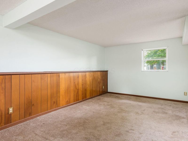 1708 Bucksglen Drive , Galloway, OH 43119 Photo 33