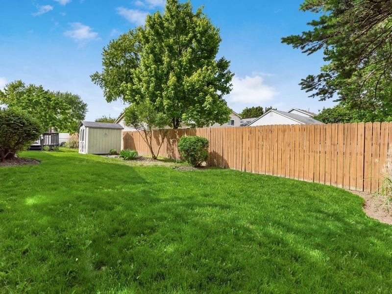 1708 Bucksglen Drive , Galloway, OH 43119 Photo 6