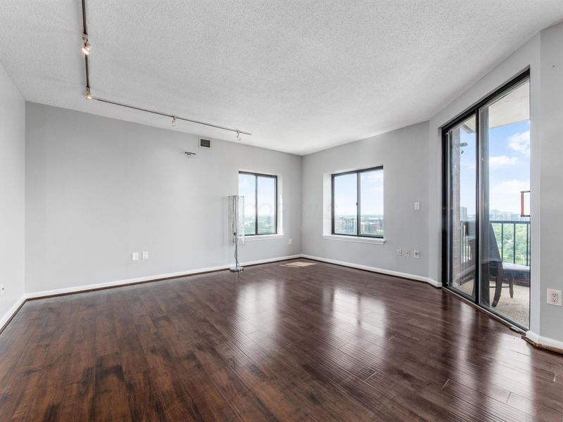 155 W Main Street, Unit 1506, Columbus, OH 43215 Photo 23