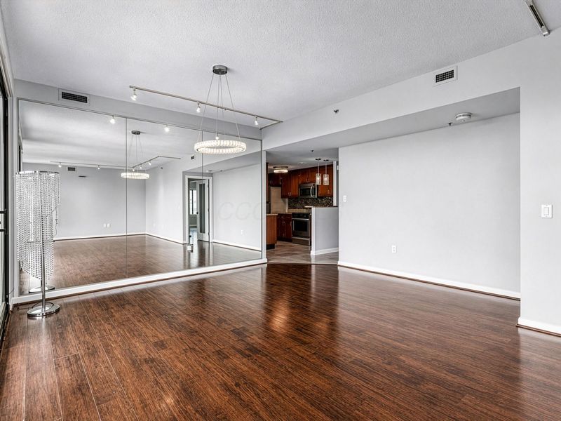 155 W Main Street, Unit 1506, Columbus, OH 43215 Photo 24