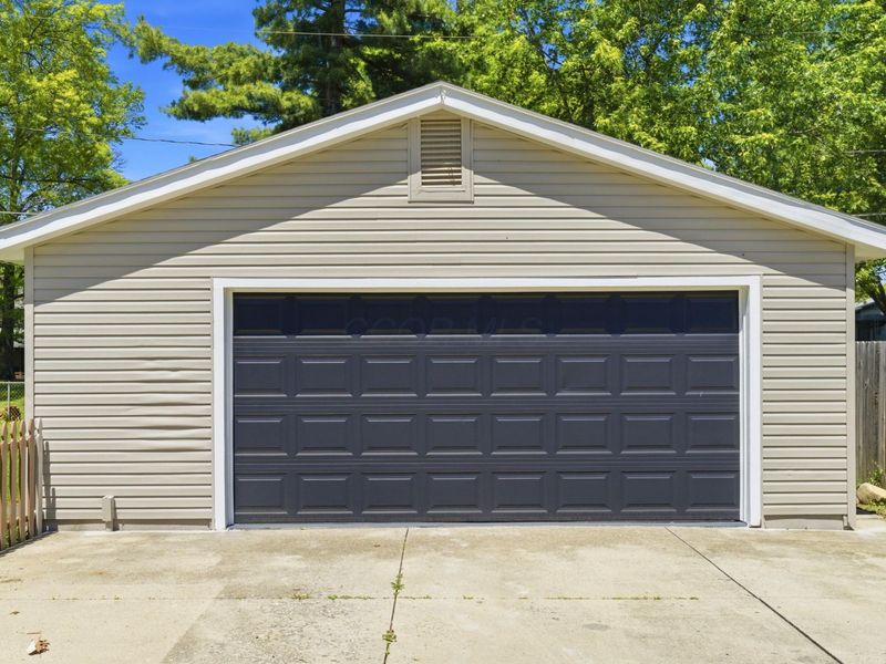 3640 Bolamo Drive, Westerville, OH 43081 Photo 6