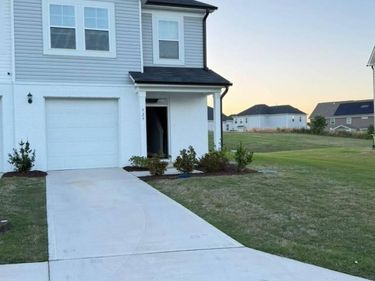 529 Eversden Drive, Zebulon, NC 27597