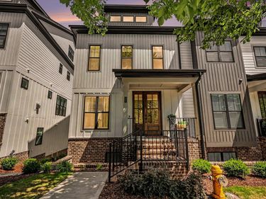 621 S Franklin Street, Wake Forest, NC 27587