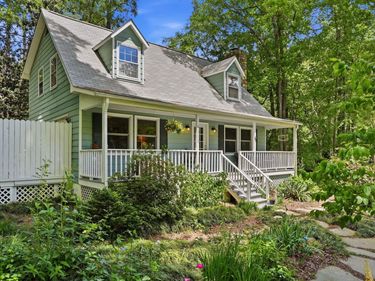 1423 Indian Camp Road, Chapel Hill, NC 27516