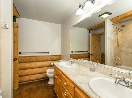 11575 Zermatt Drive, Truckee, CA 96161 Photo