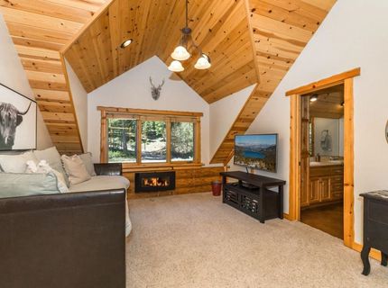 11575 Zermatt Drive, Truckee, CA 96161 Photo