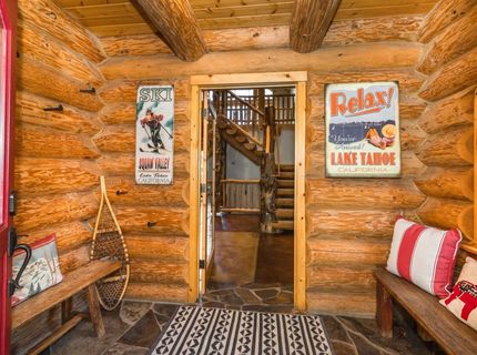 11575 Zermatt Drive, Truckee, CA 96161 Photo