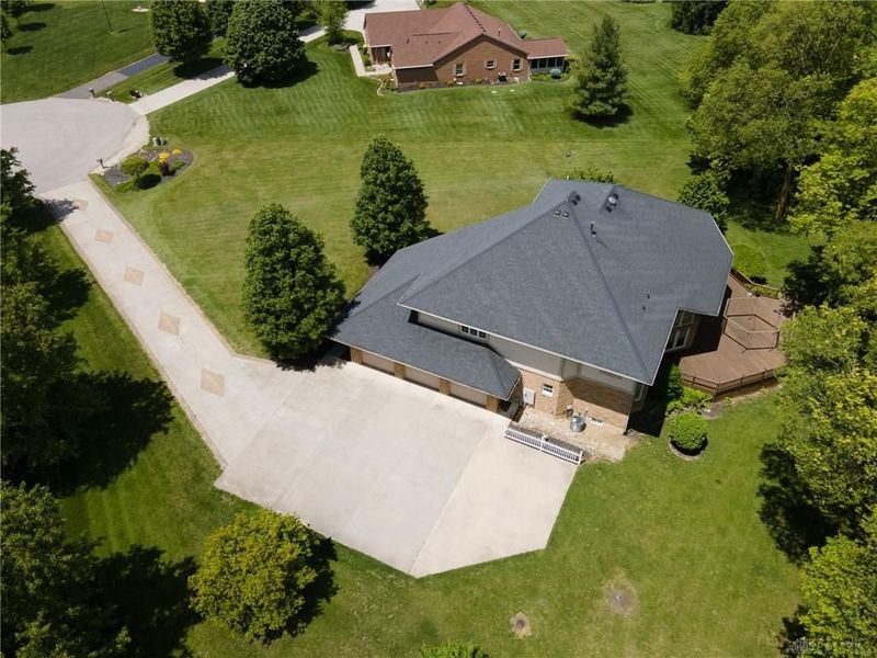 5559 Clover Leaf Drive, Greenville, OH 45331 Photo 14