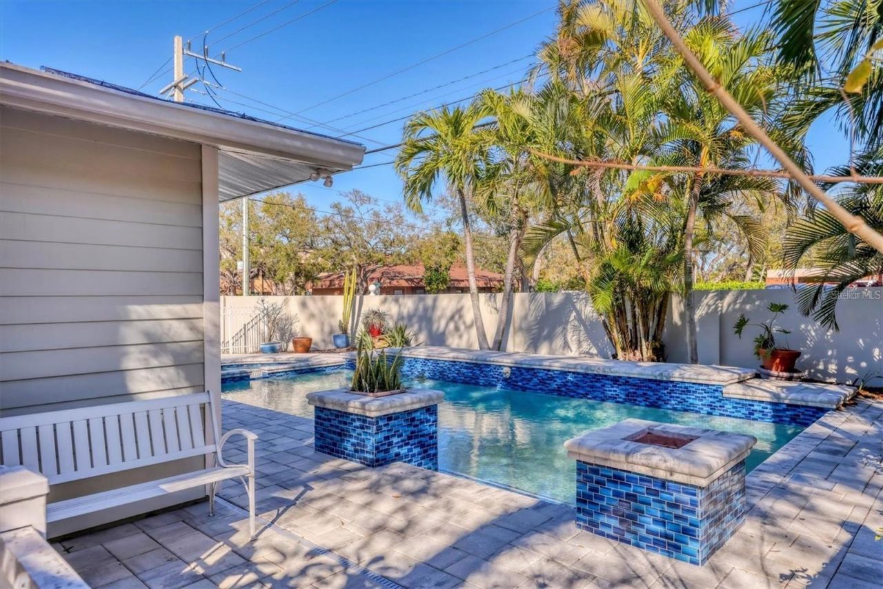 1792 Floyd Street , Sarasota, FL 34239 Photo