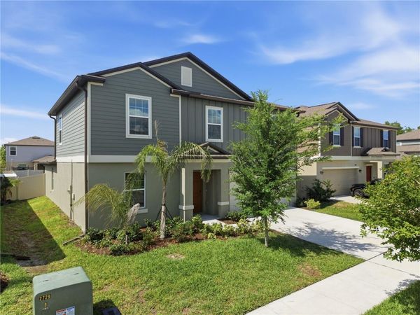 8977 LITTLE BLUESTEM DRIVE , LAND O LAKES, FL 34637