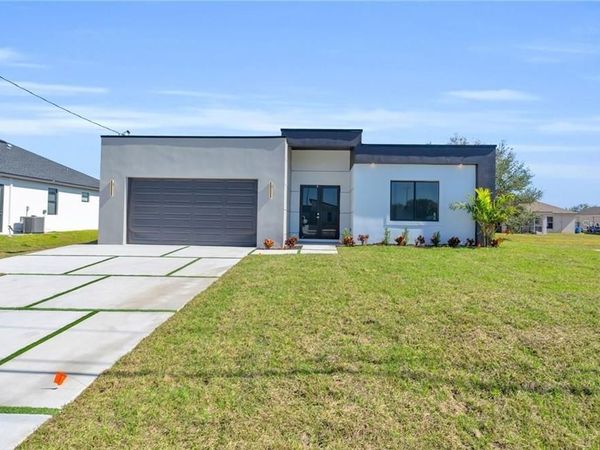 3924 NW 38TH STREET , CAPE CORAL, FL 33993