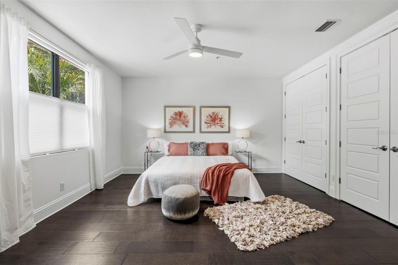 300 Delmar Terrace S, Saint Petersburg, FL 33701 Photo
