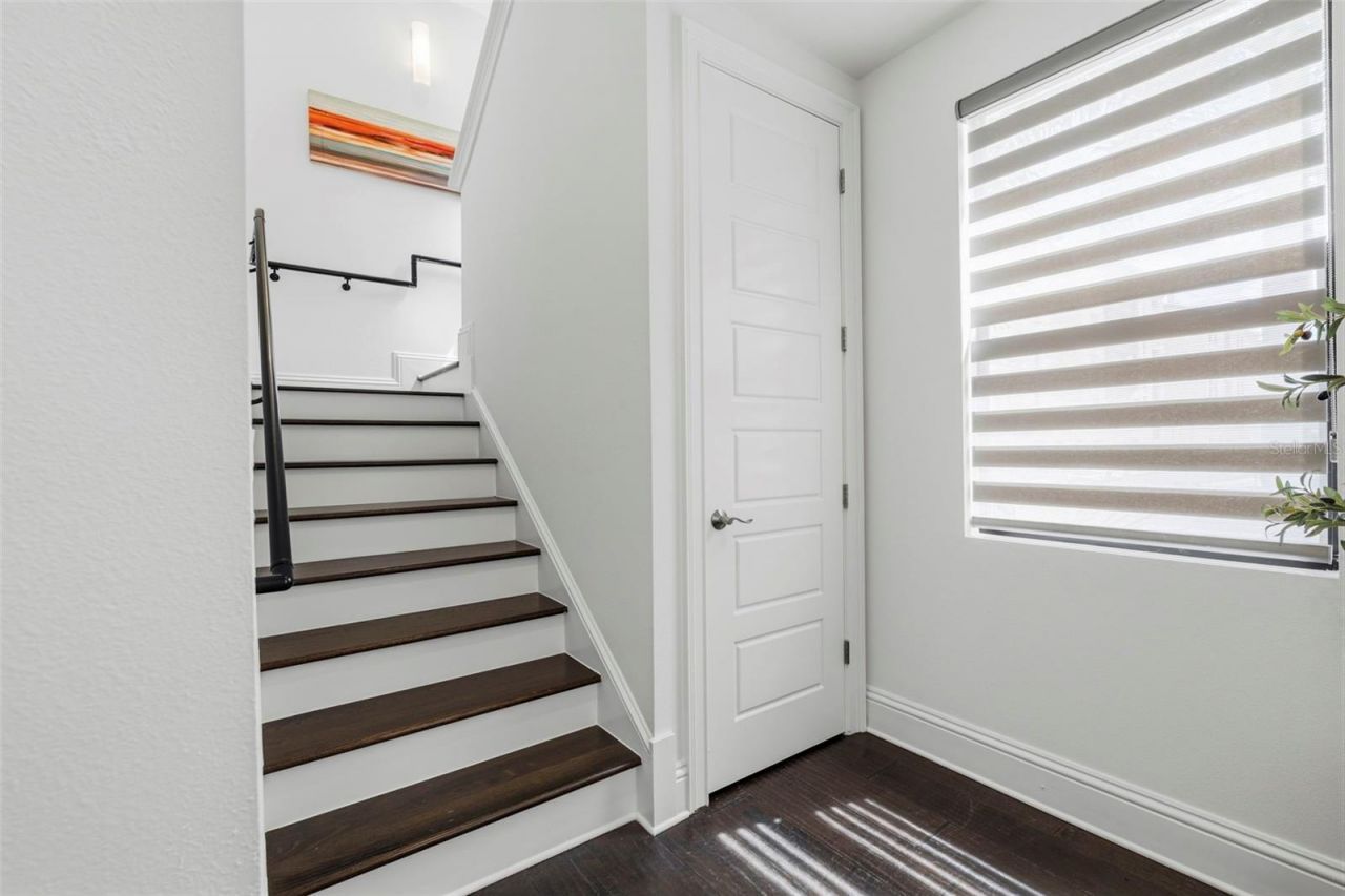 300 Delmar Terrace S, Saint Petersburg, FL 33701 Photo
