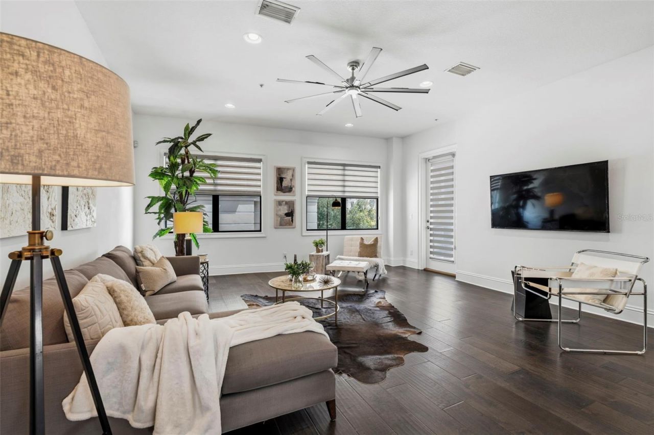 300 Delmar Terrace S, Saint Petersburg, FL 33701 Photo