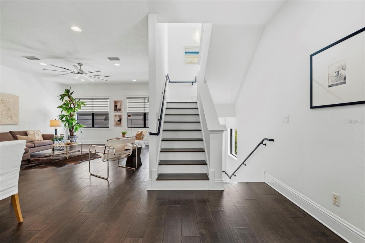 300 Delmar Terrace S, Saint Petersburg, FL 33701 Photo