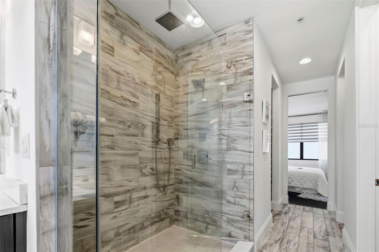 300 Delmar Terrace S, Saint Petersburg, FL 33701 Photo