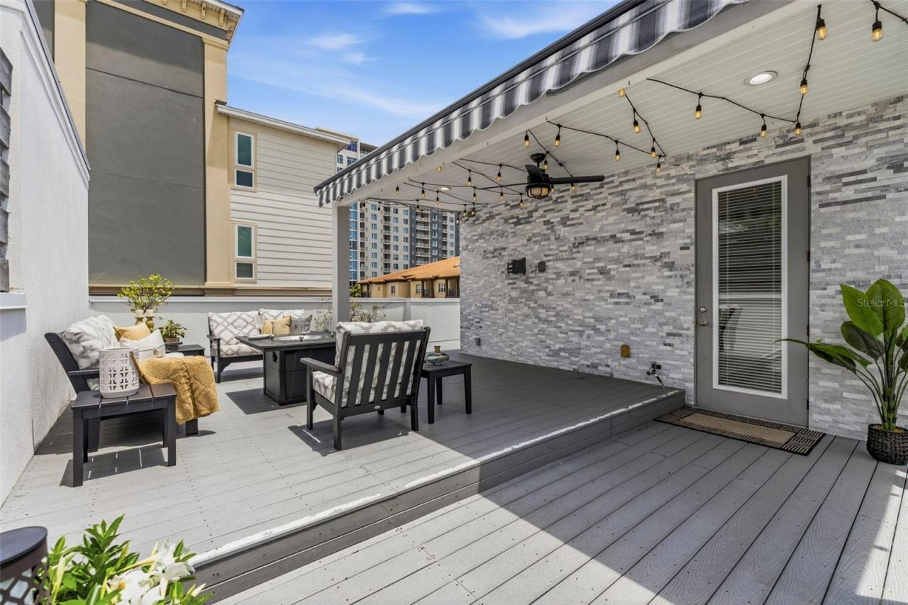 300 Delmar Terrace S, Saint Petersburg, FL 33701 Photo