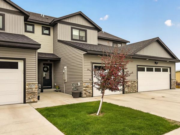 5205 Harvest Square Place NW, Rochester, MN 55901
