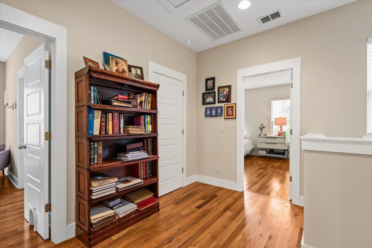 4144 Egrets Point Photo 24