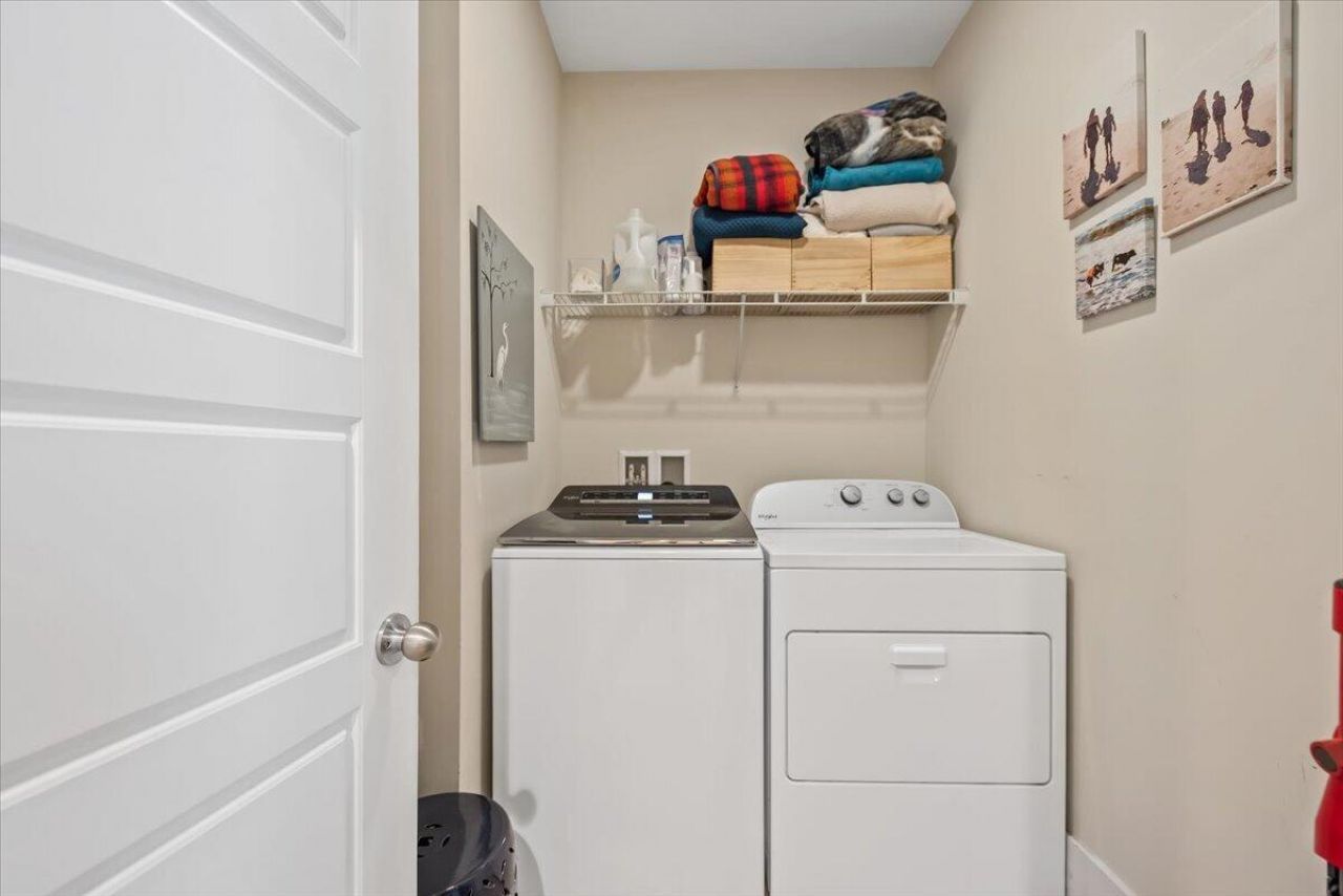 4144 Egrets Point Photo 37