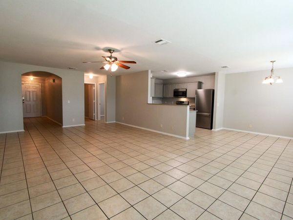 11712 Morning View DR, Del Valle, TX 78617