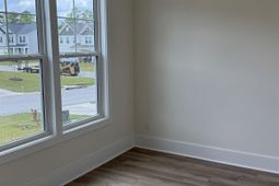 322 Ursus Drive photo 4