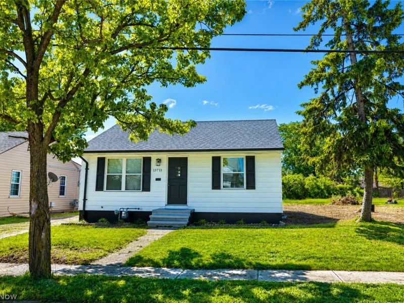 13711 Bennington Avenue, Cleveland, OH 44135 Photo 1