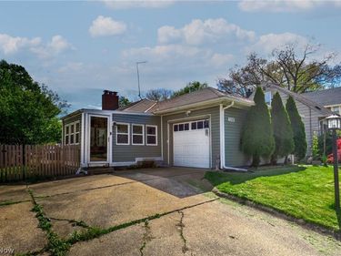 530 Keenan Avenue, Cuyahoga Falls, OH 44221