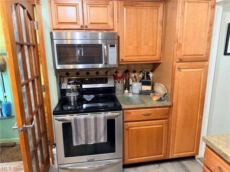 530 Keenan Avenue, Cuyahoga Falls, OH 44221 Photo 11