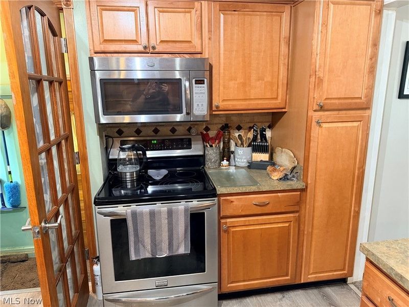 530 Keenan Avenue, Cuyahoga Falls, OH 44221 Photo 11