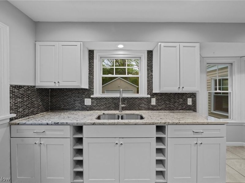 3504 E Scarborough Road, Cleveland Heights, OH 44118 Photo 10