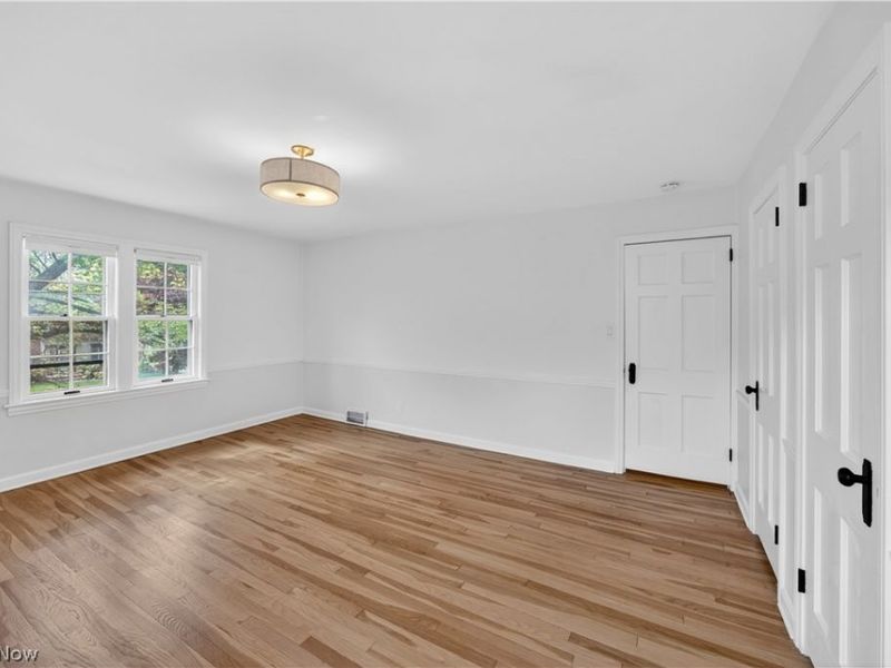 2561 Charney Road, University Heights, OH 44118 Photo 28