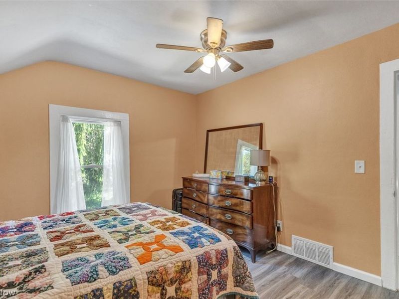 133 Crownhill Avenue, Amherst, OH 44001 Photo 18