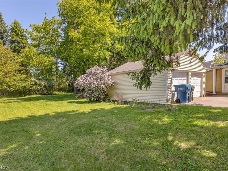 133 Crownhill Avenue, Amherst, OH 44001 Photo 24
