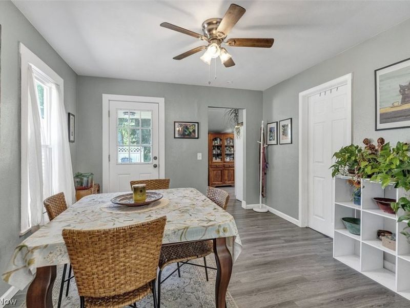 133 Crownhill Avenue, Amherst, OH 44001 Photo 8
