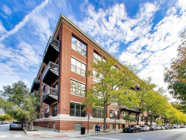 1040 W Adams Street, Unit 374, Chicago, IL 60607