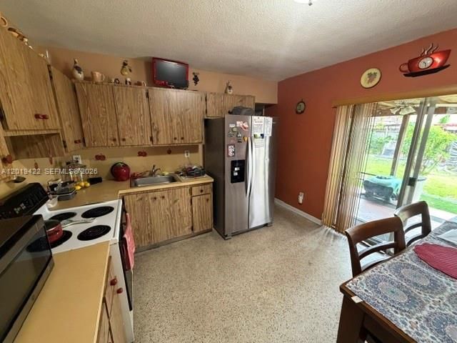 9385-9387 SW 37th St, Miami, FL 33165 Photo