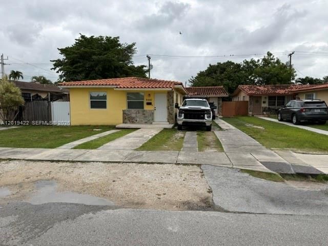 9385-9387 SW 37th St, Miami, FL 33165 Photo