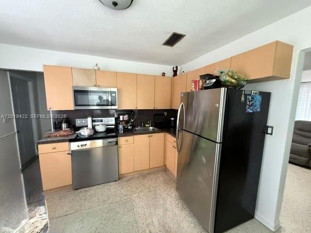 9385-9387 SW 37th St, Miami, FL 33165 Photo