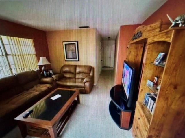 9385-9387 SW 37th St, Miami, FL 33165 Photo