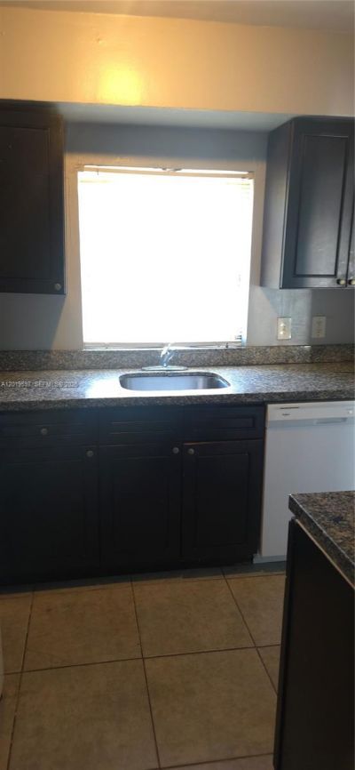 3330 Auburn Blvd, Fort Lauderdale, FL 33312 Photo