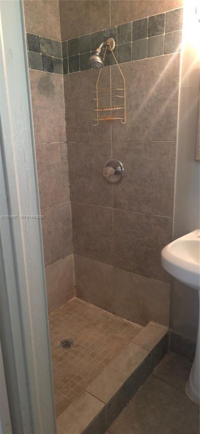 3330 Auburn Blvd, Fort Lauderdale, FL 33312 Photo