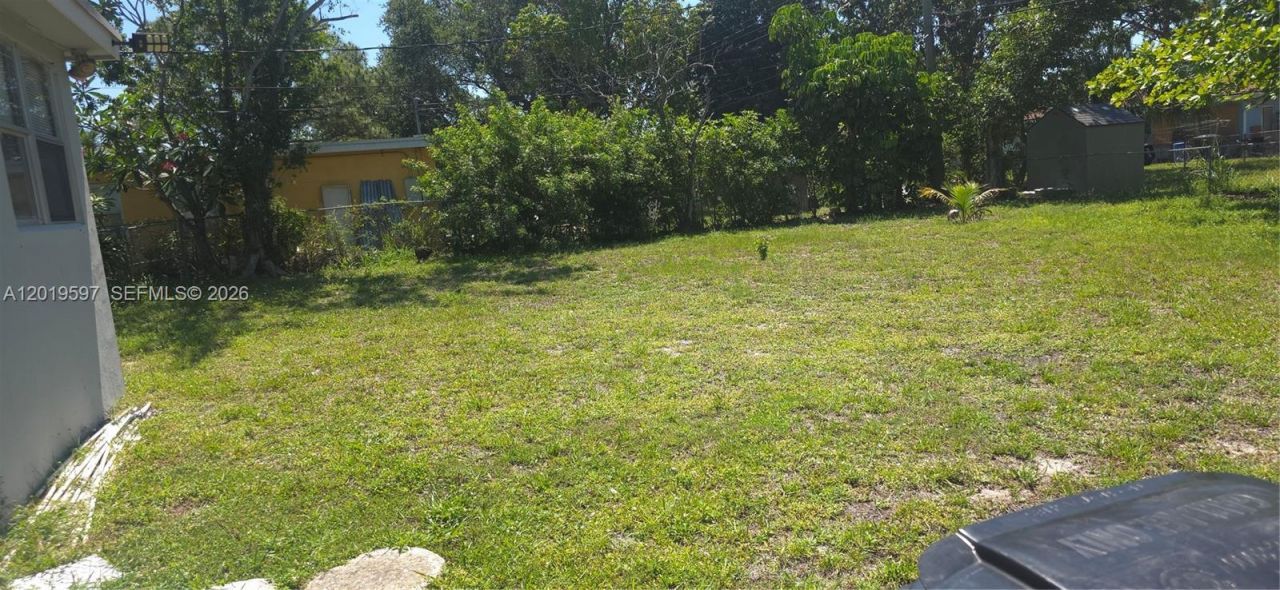 3330 Auburn Blvd, Fort Lauderdale, FL 33312 Photo