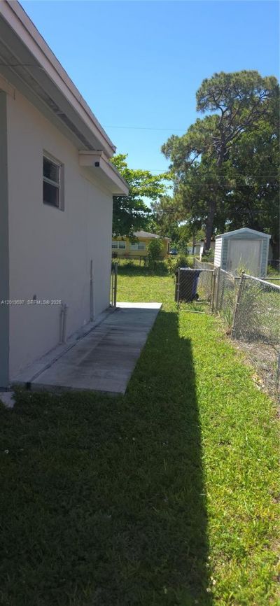 3330 Auburn Blvd, Fort Lauderdale, FL 33312 Photo