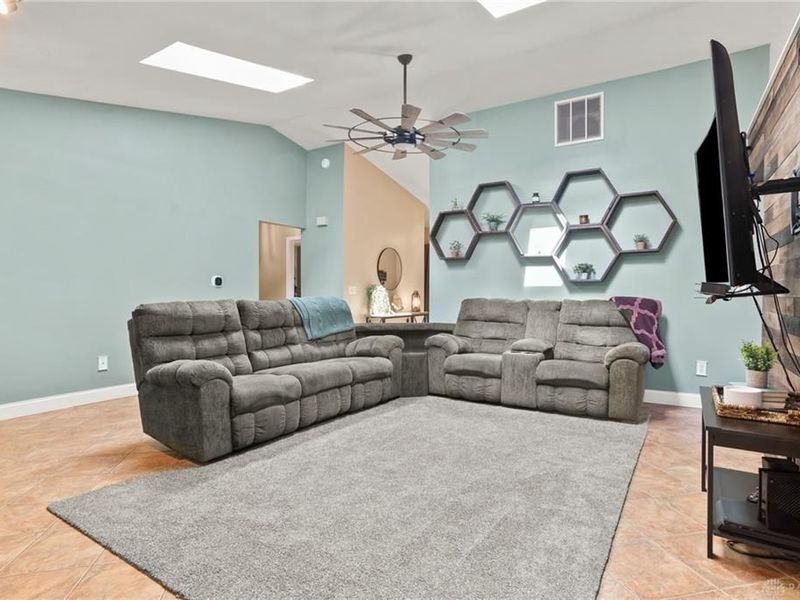 7065 Woodcroft Drive, Englewood, OH 45322 Photo 16