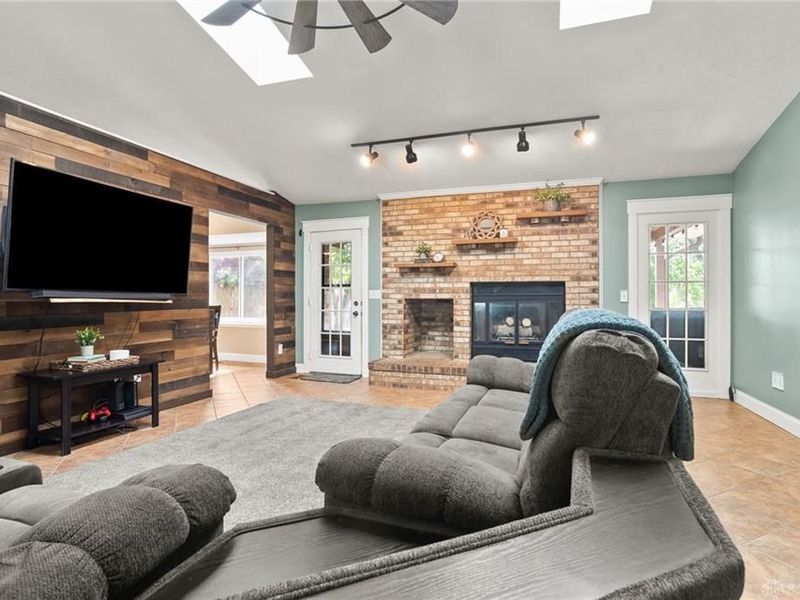 7065 Woodcroft Drive, Englewood, OH 45322 Photo 17
