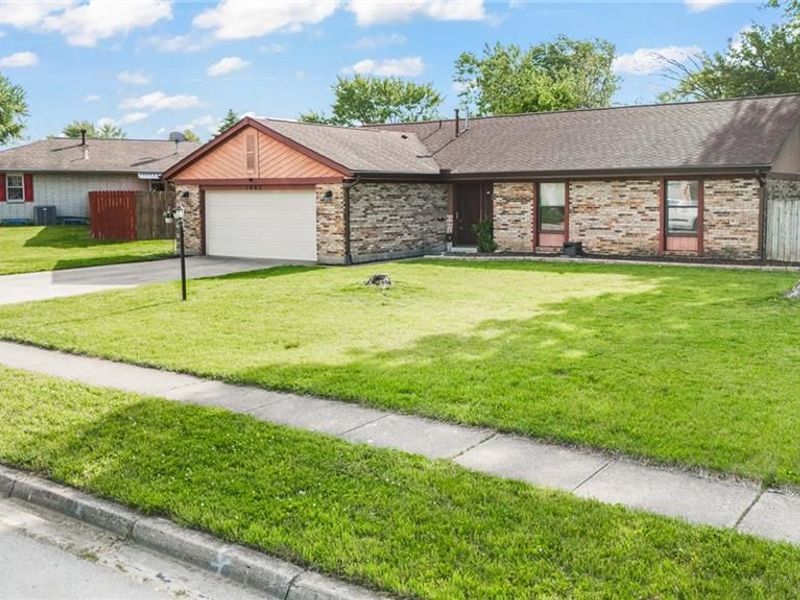 7065 Woodcroft Drive, Englewood, OH 45322 Photo 2