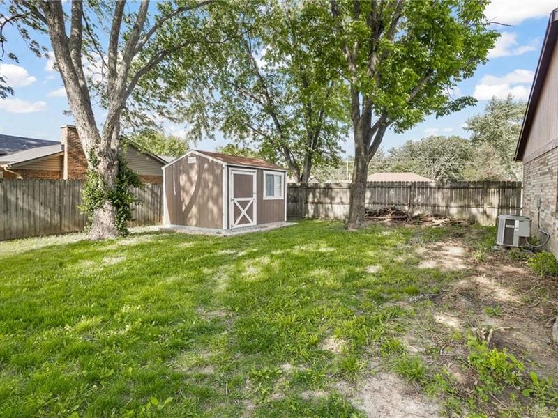 7065 Woodcroft Drive, Englewood, OH 45322 Photo 37