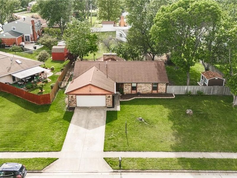 7065 Woodcroft Drive, Englewood, OH 45322 Photo 6
