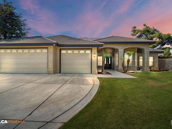 12813 Hawaii Lane, Bakersfield, CA 93312